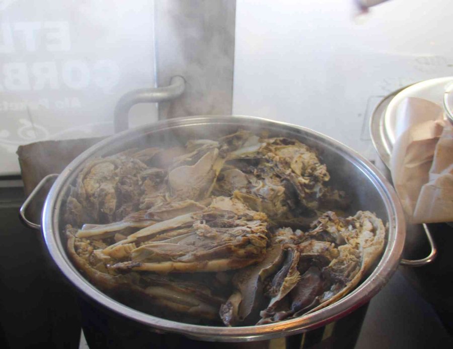 Osmanlı Mutfağından Günümüze Uzanan Şifa Deposu “kuzu Kelle”