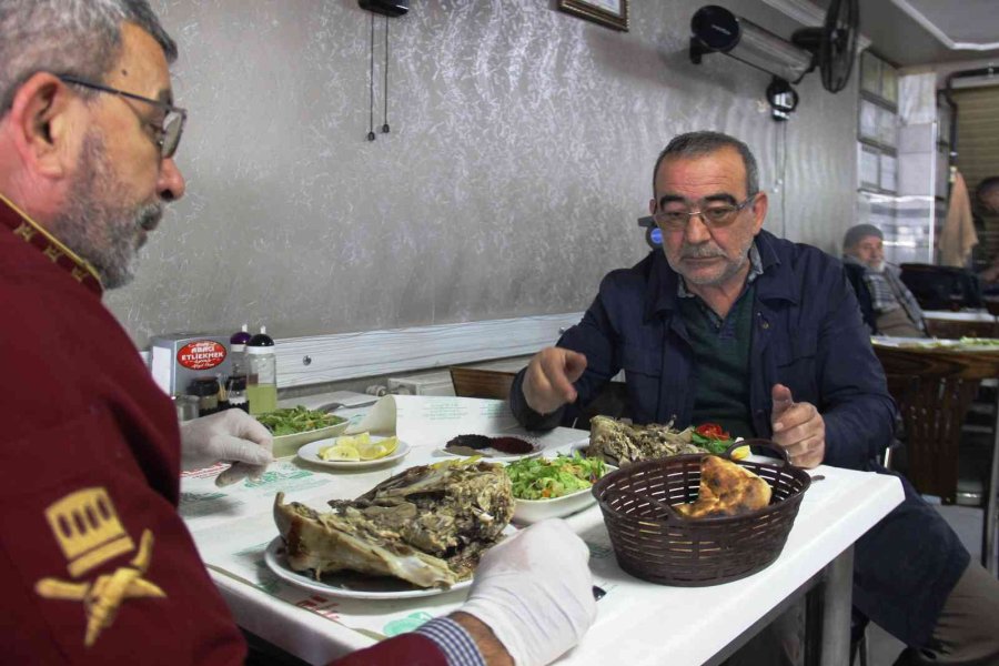 Osmanlı Mutfağından Günümüze Uzanan Şifa Deposu “kuzu Kelle”