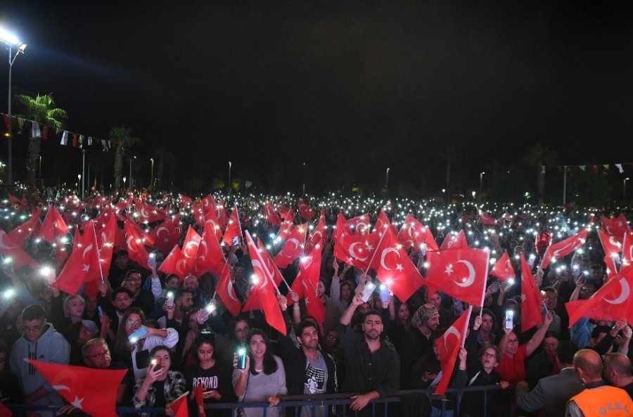 Başkan Semih Esen: "cumhuriyet İle Çok Güzelsin Konyaaltı"