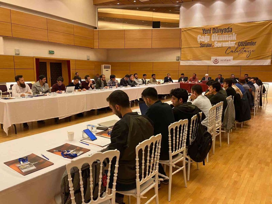 Gençlerin Sorunlarna Çözüm Arayan Çalıştay Başladı