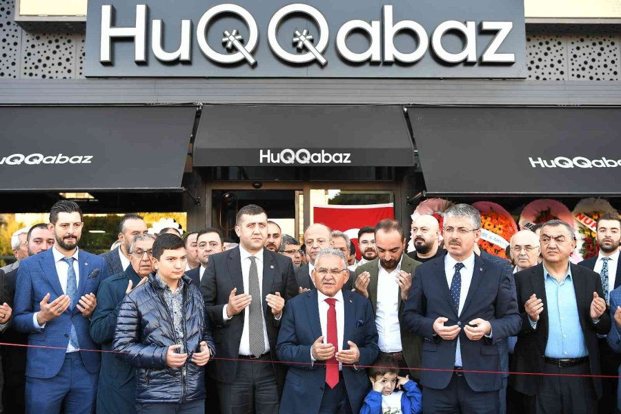 Büyükkılıç, Tuna Life Center’i Gezdi