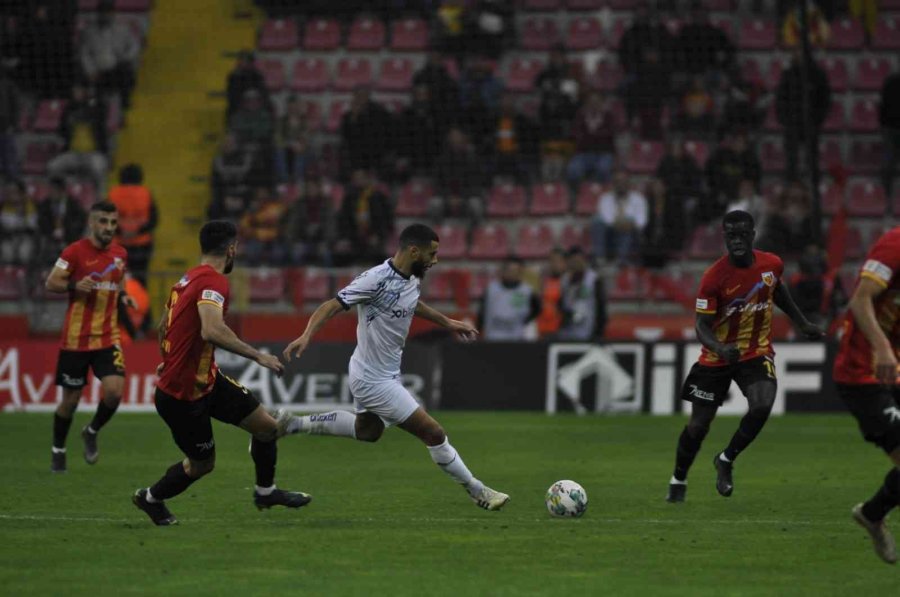 Spor Toto Süper Lig: Kayserispor: 0 - Adana Demirspor: 1 (ilk Yarı)