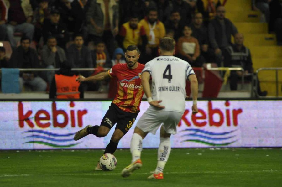 Spor Toto Süper Lig: Kayserispor: 2 - Adana Demirspor: 2 (maç Sonucu)