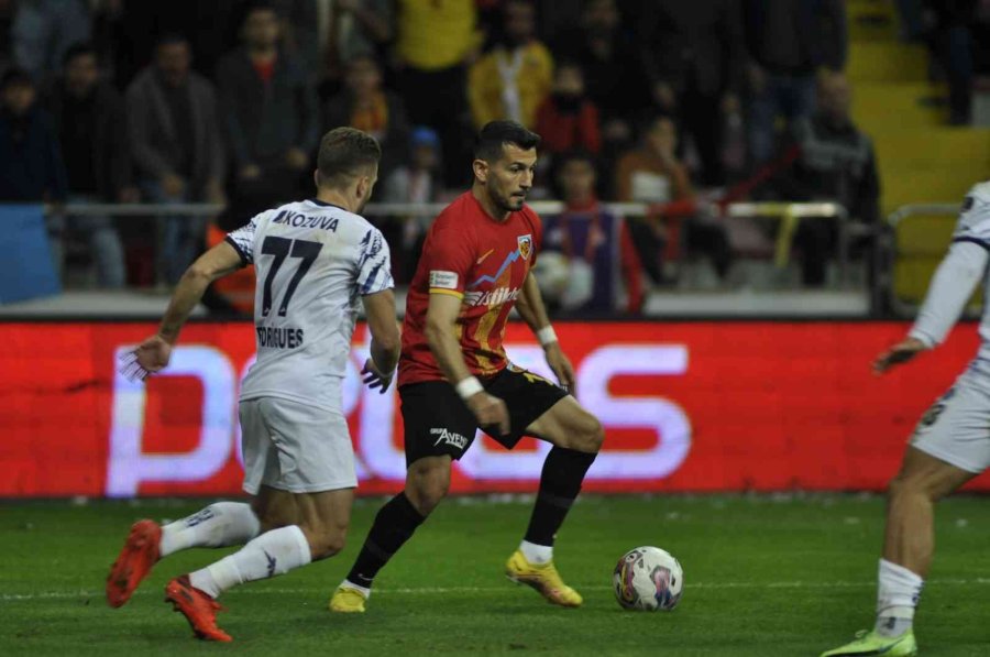 Spor Toto Süper Lig: Kayserispor: 2 - Adana Demirspor: 2 (maç Sonucu)