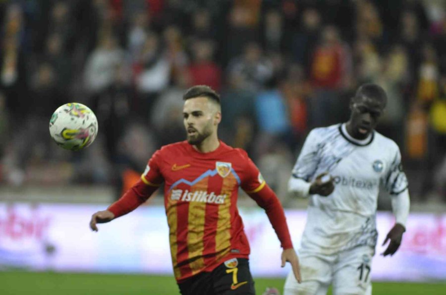 Spor Toto Süper Lig: Kayserispor: 2 - Adana Demirspor: 2 (maç Sonucu)