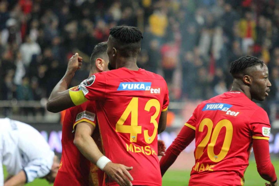 Spor Toto Süper Lig: Kayserispor: 2 - Adana Demirspor: 2 (maç Sonucu)