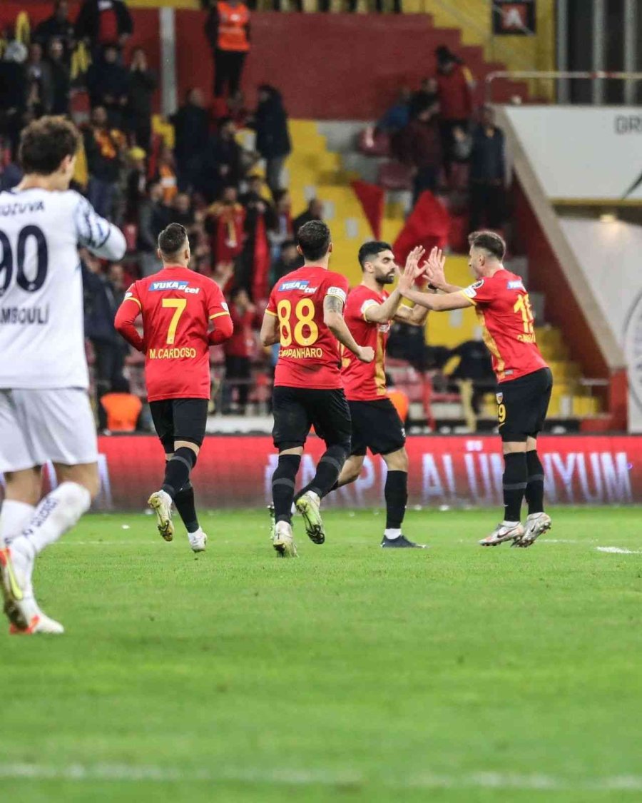 Spor Toto Süper Lig: Kayserispor: 2 - Adana Demirspor: 2 (maç Sonucu)
