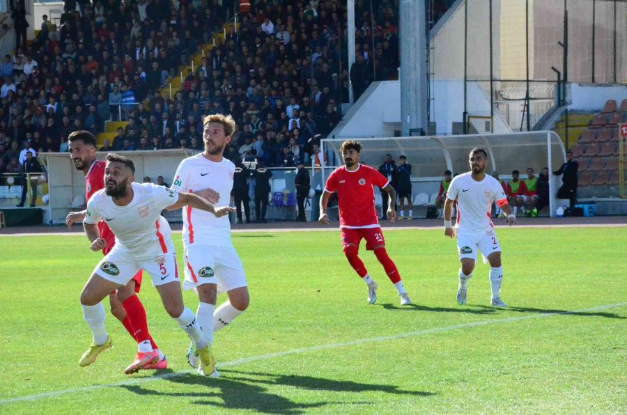 Tff 3. Lig: Karaman Fk: 2 - Ayvalıkgücü: 3