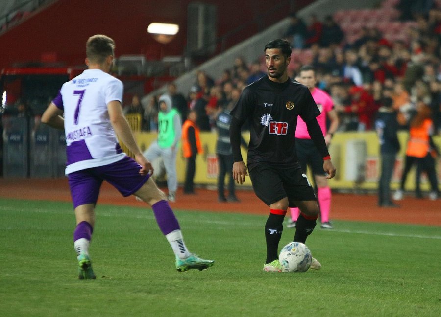 Tff 3. Lig: Eskişehirspor: 2 - Yomraspor: 1
