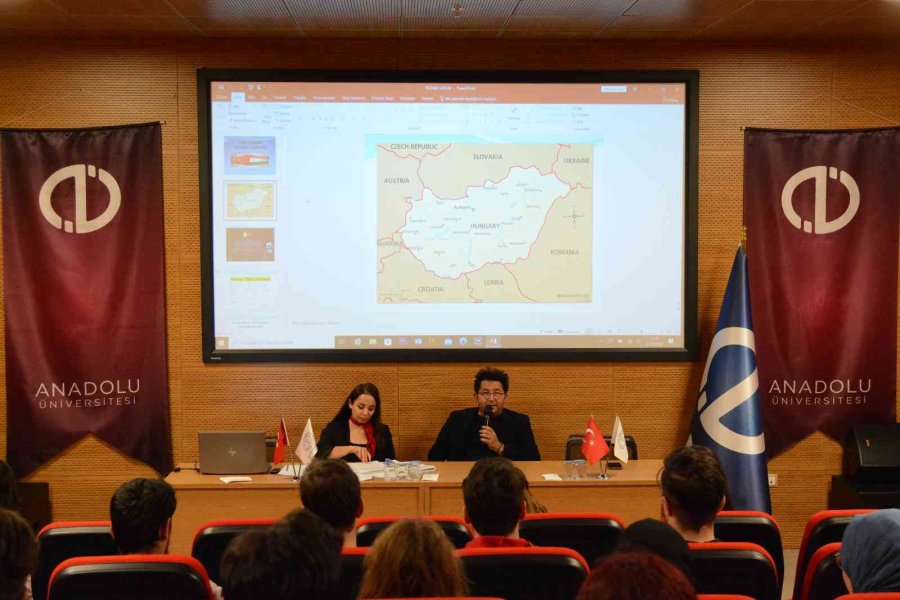 Türk-macar İlişkileri Tüdam’da Konuşuldu