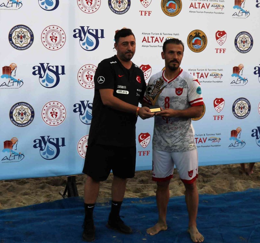 Plajda Şampiyon Seferihisar Cittaslow Oldu