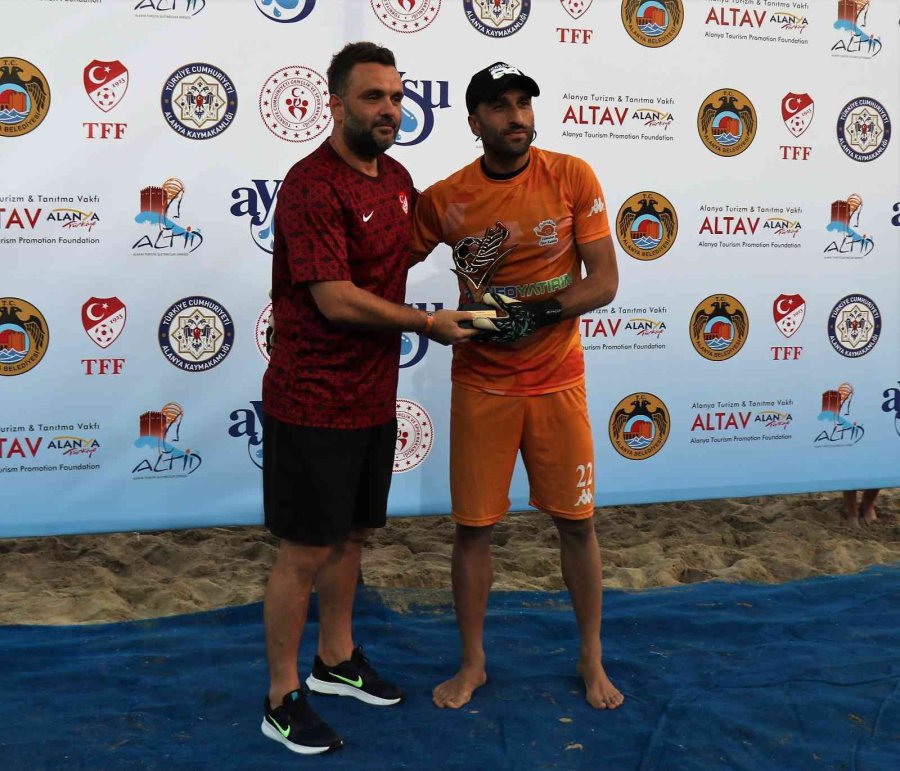 Plajda Şampiyon Seferihisar Cittaslow Oldu