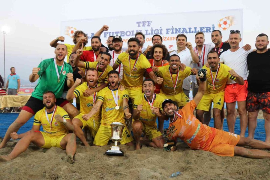 Plajda Şampiyon Seferihisar Cittaslow Oldu