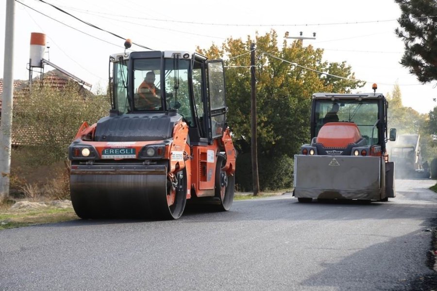 Ereğli Belediyesi Sıcak Asfalt Çalışmalarına Başladı