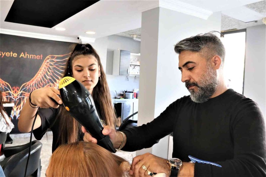 Güzellik Merkezinde İşlem Yaptırıp Parasını Ödemeden Kaçan Kadınlar İş Yeri Sahibini İsyan Ettirdi