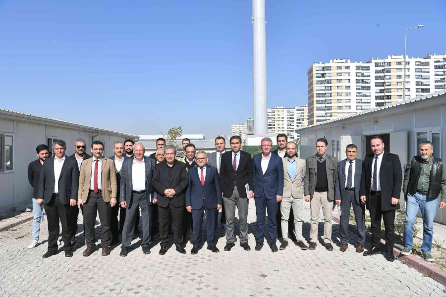 Başkan Büyükkılıç’tan Raylı Sistem Toplantısı