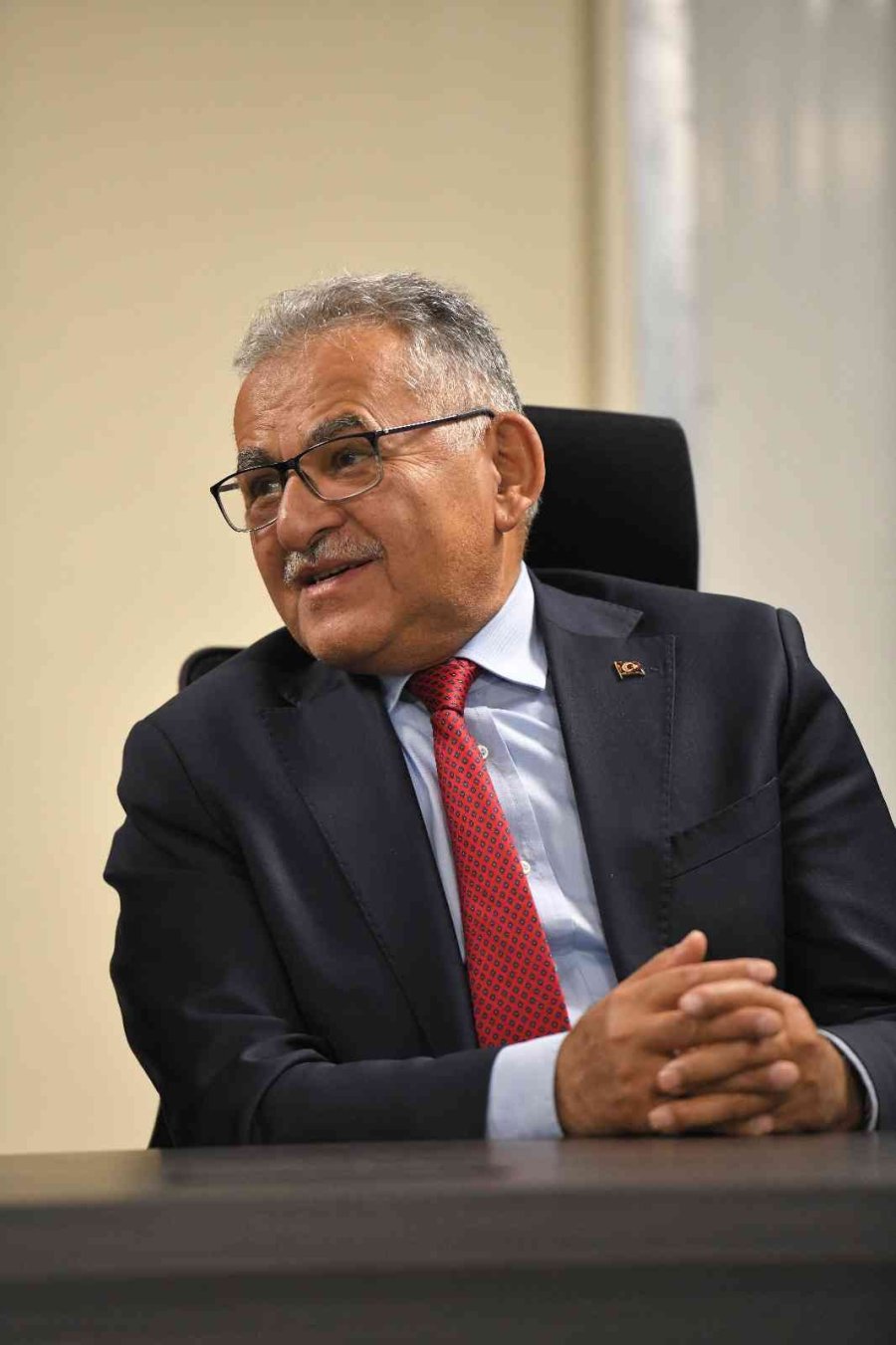 Başkan Büyükkılıç’tan Raylı Sistem Toplantısı