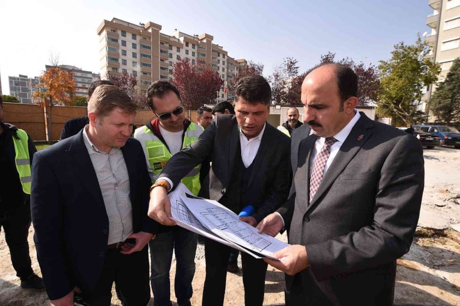Başkan Altay Yenişehir Sosyal Tesisi Ve Lise Medeniyet Akademisi İnşaatını İnceledi