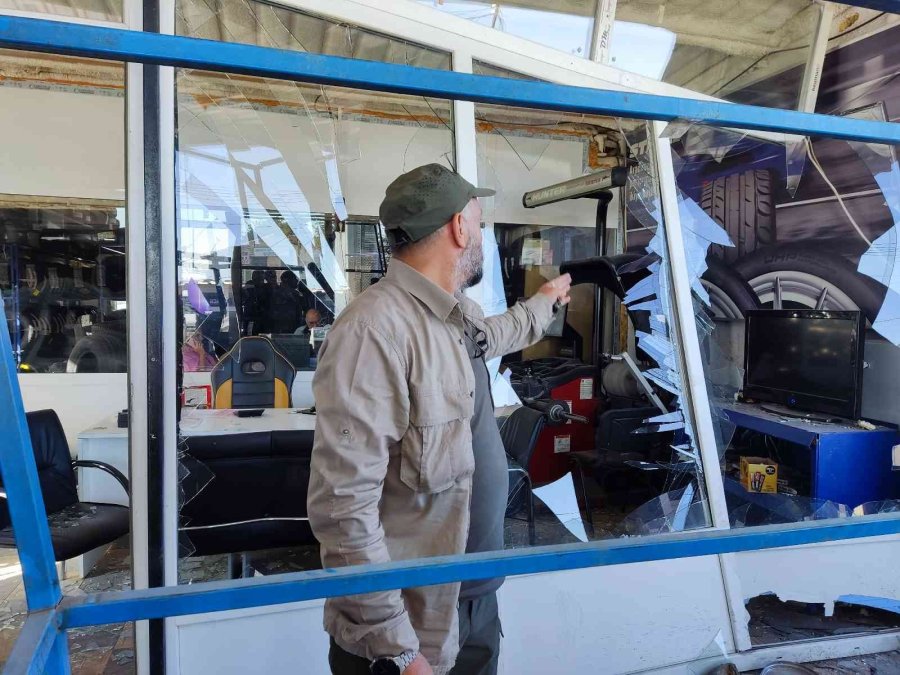 Lüks Cip Lastikçiye Böyle Daldı