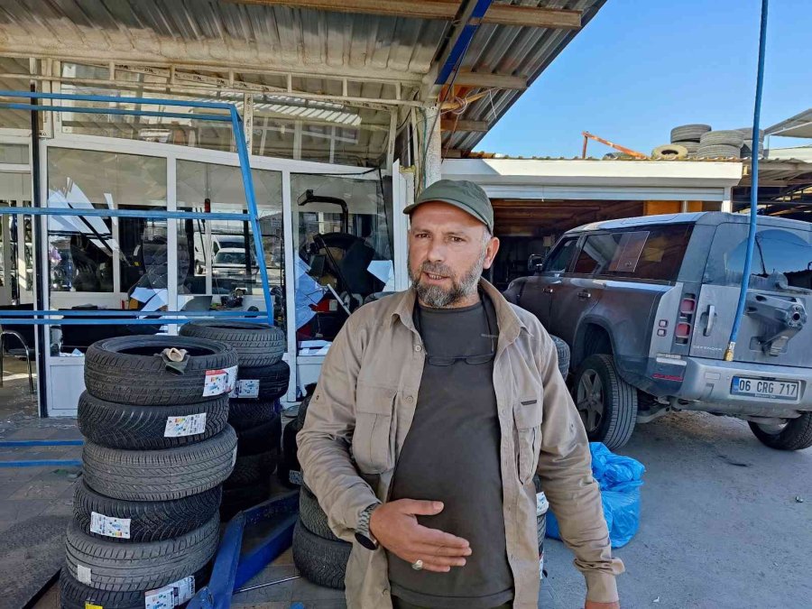 Lüks Cip Lastikçiye Böyle Daldı