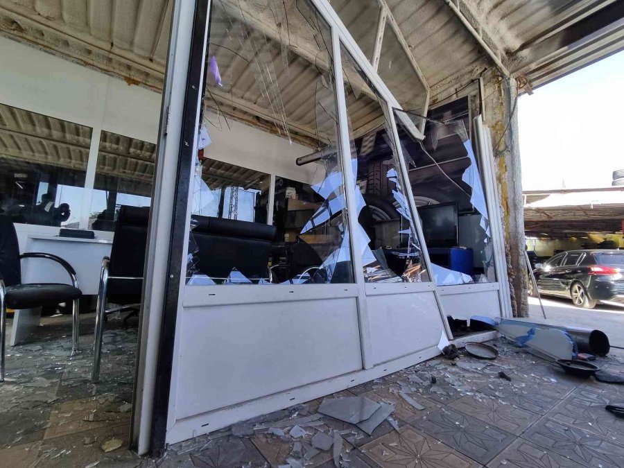 Lüks Cip Lastikçiye Böyle Daldı