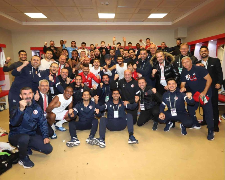 Antalyaspor, 2. Kez Üst Üste Galibiyet Sevinci Yaşadı