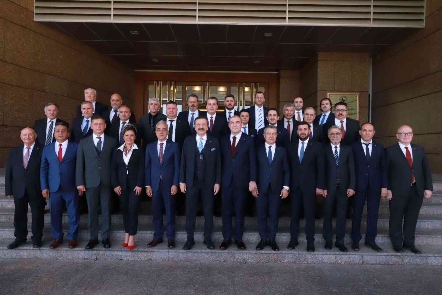 Eso, Ata’nın Huzuruna Çıktı, Tobb’u Ziyaret Etti