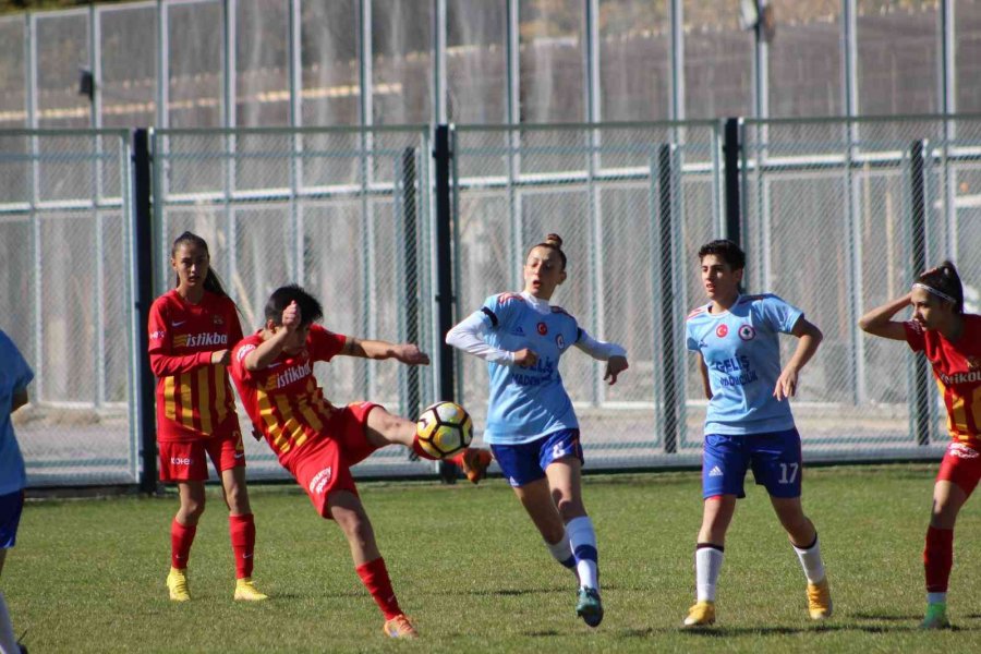Kadınlar 1. Lig: Kayseri Kadın Fk: 1- Şırnak Nuhspor: 1