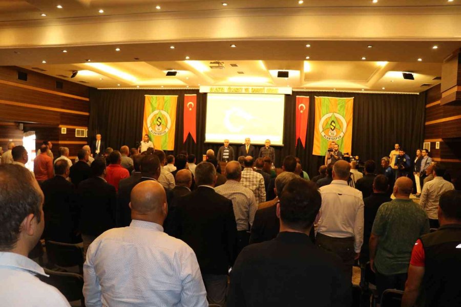 Alanyaspor’un Yüzde 50 Borçlanması Oy Birliği İle Kabul Edildi