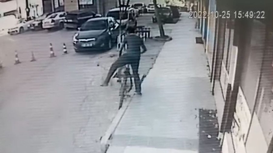 Menemen Yerken Çaldırdığı Bisikletine Kavuştu