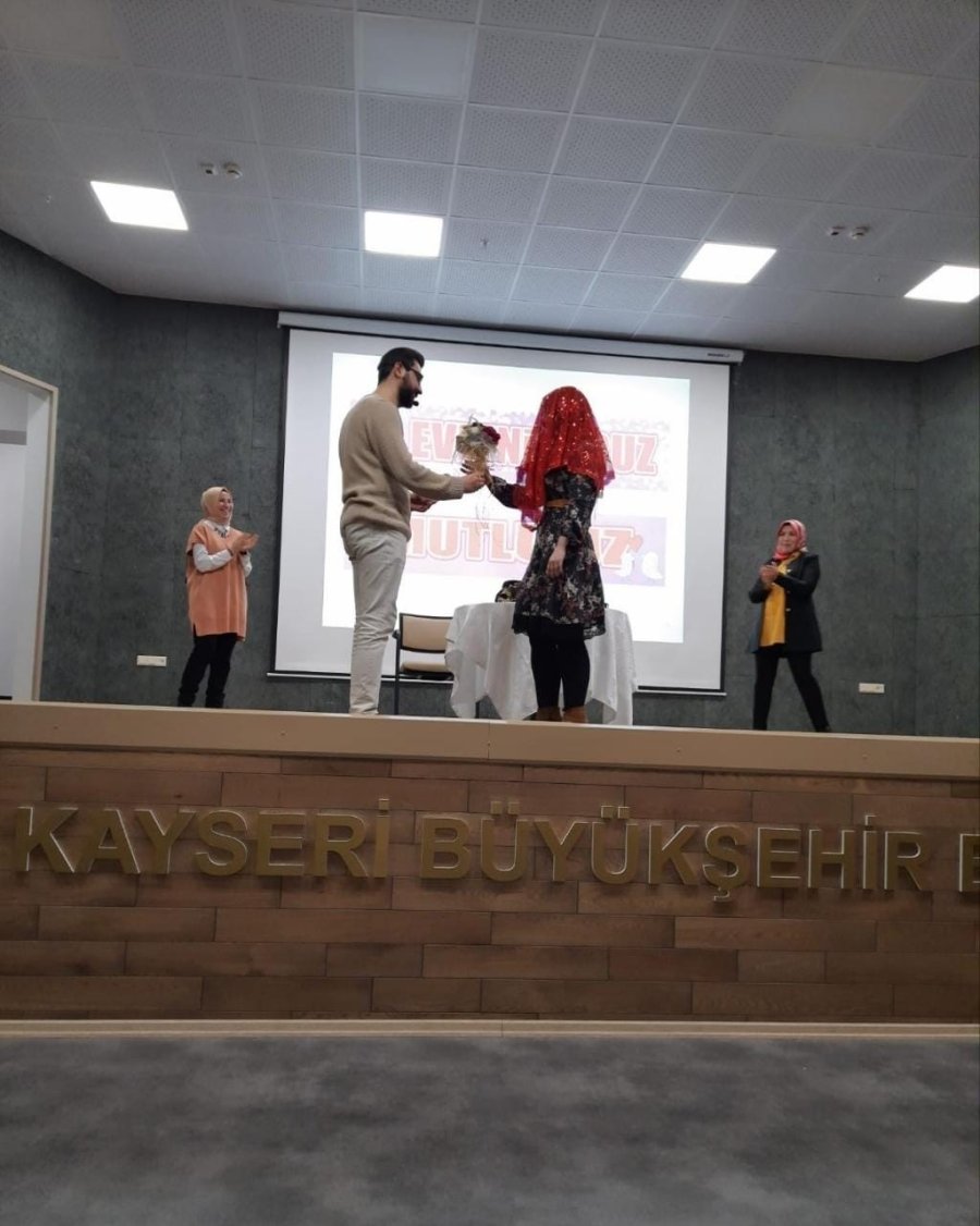 Kaymek’ten 7’nci Mutlu Evlilik Akademisi