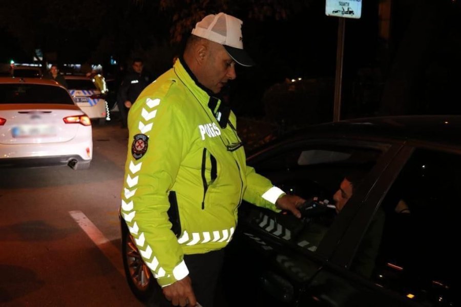 Eskişehir’de Bir Gecede 8 Bin 542 Şahıs Sorgulandı