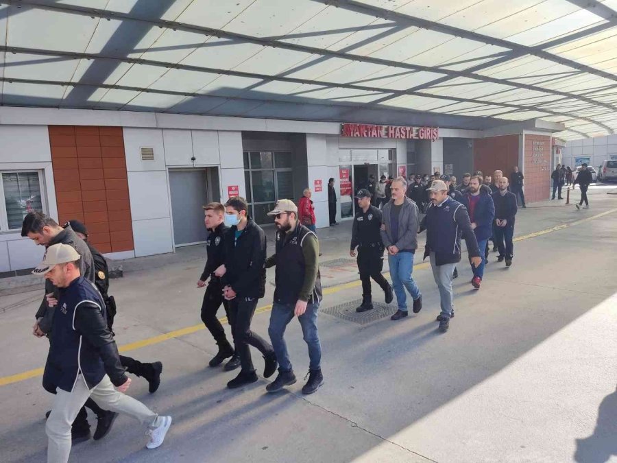 22 Fetö Şüphelisi Adliyeye Sevk Edildi