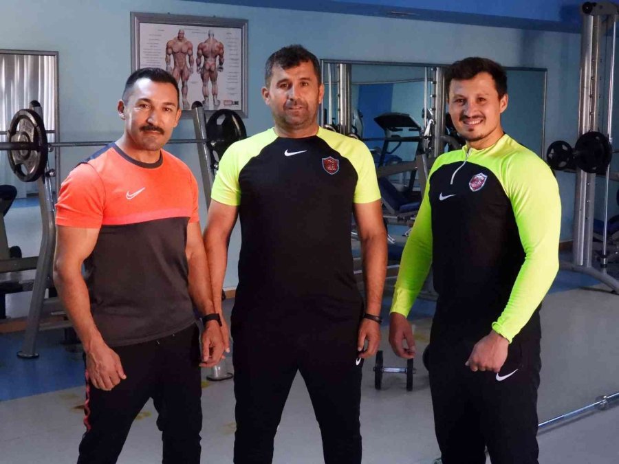 Kepez’in Antrenörleri Rol Model