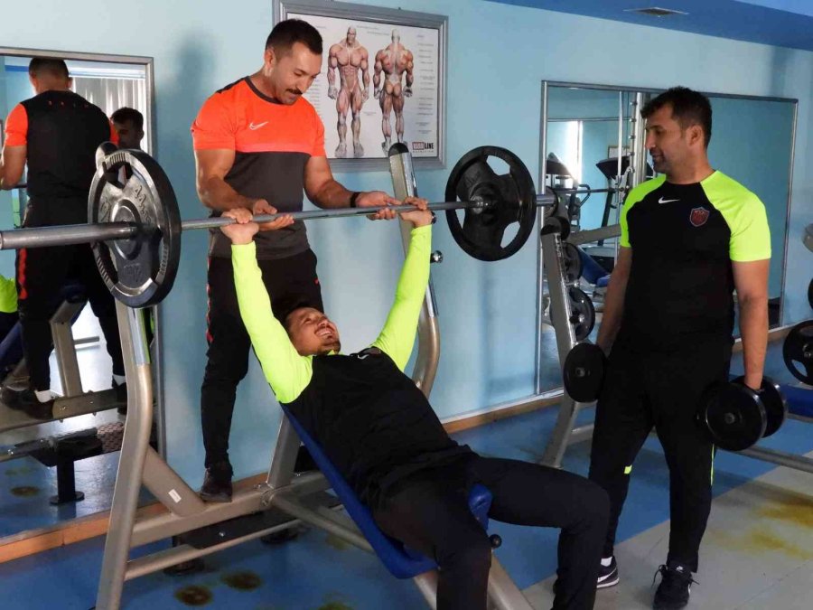 Kepez’in Antrenörleri Rol Model