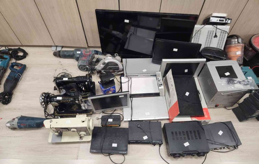 İkinci El Diye Satılan Yüzlerce Eşya Çalıntı Çıktı