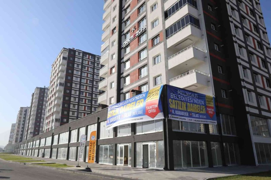 Başkan Palancıoğlu, Kazım Karabekir Kentsel Dönüşüm Dairelerini İnceledi