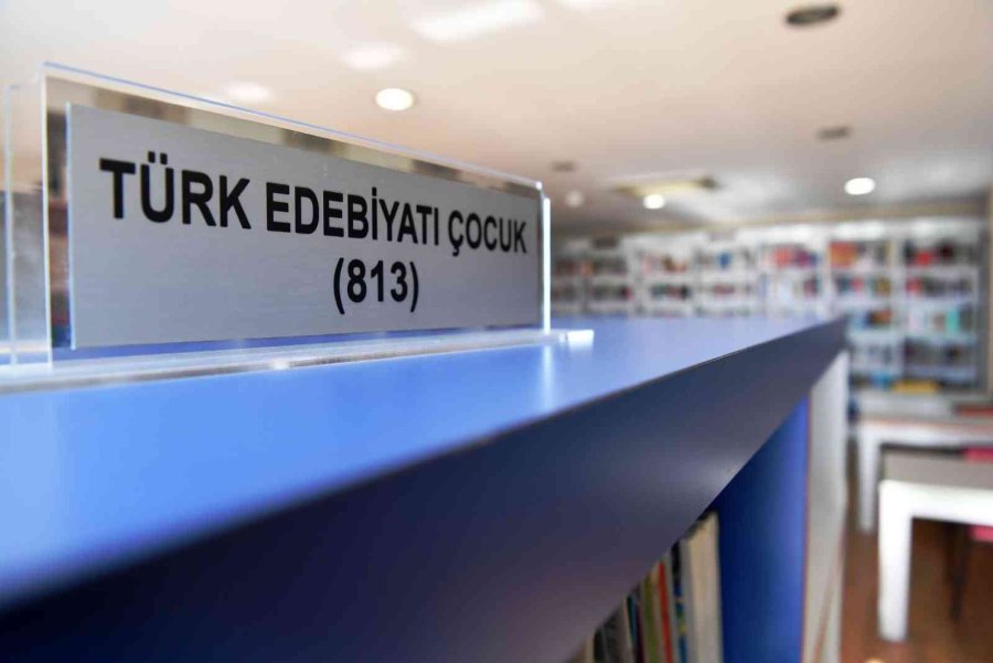 Konyaaltı Kütüphanesi Cumartesi De Açık
