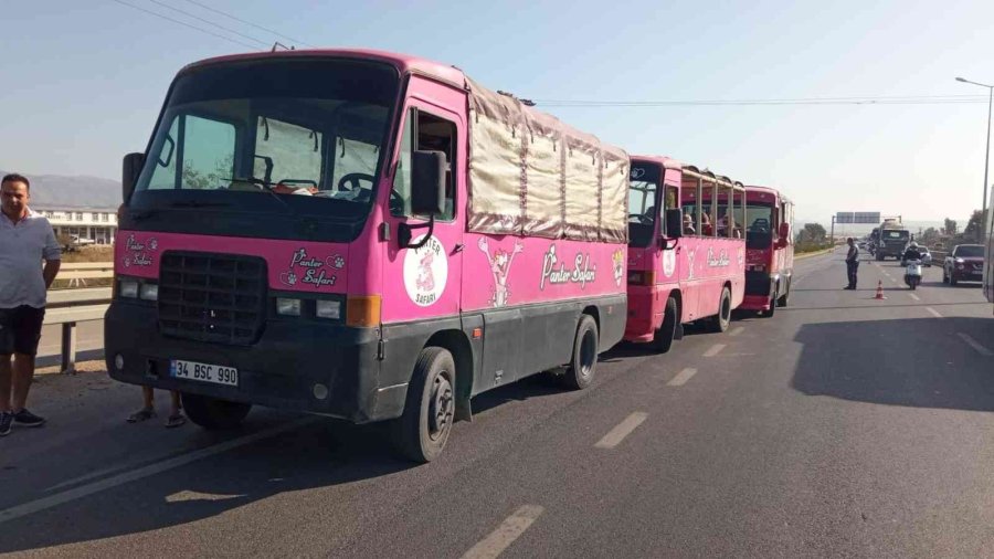 Uygulamaya Takılan Safari Araçlarından Emniyet Kemeri Çıkmadı