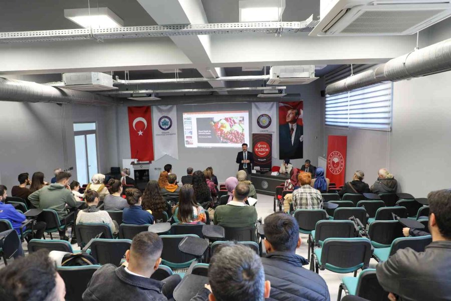 İl Müdürü Gümüş “genç İstihdamına Destek” Panelinde