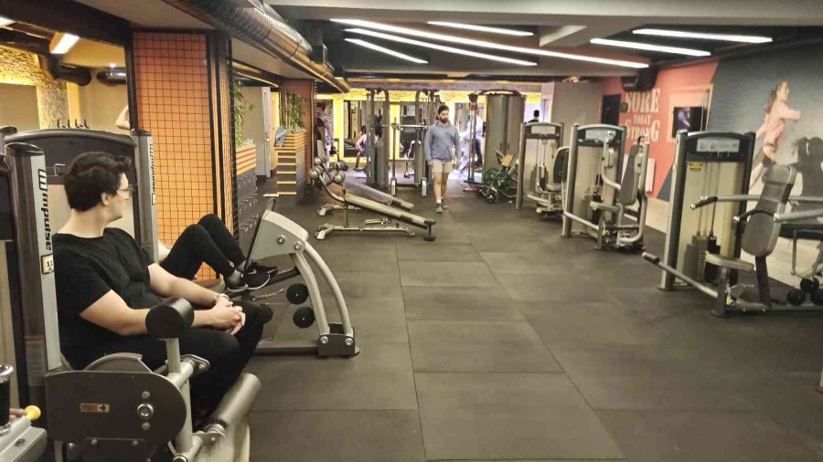 Yaza Fit Girmek İsteyenler Şimdiden Salonlara Koştu