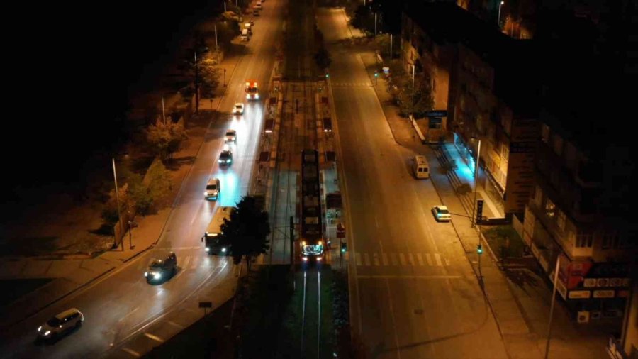 Yerli Ve Milli Tramvay Aracı Kayseri Yollarında