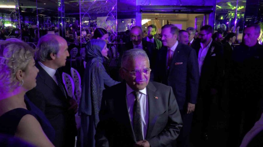 Gülsoy Ve Bulut Ailelerinin Mutlu Günü