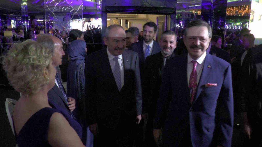 Gülsoy Ve Bulut Ailelerinin Mutlu Günü