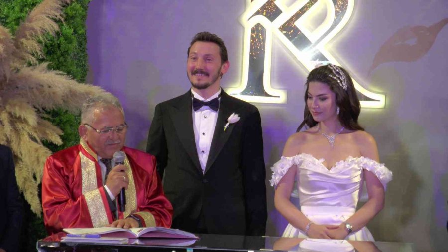 Gülsoy Ve Bulut Ailelerinin Mutlu Günü