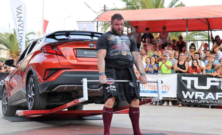 Dünyanın En Güçlü Adamı Aivars Smaukstelis Oldu