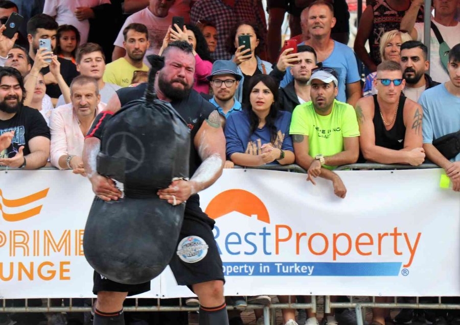 Dünyanın En Güçlü Adamı Aivars Smaukstelis Oldu