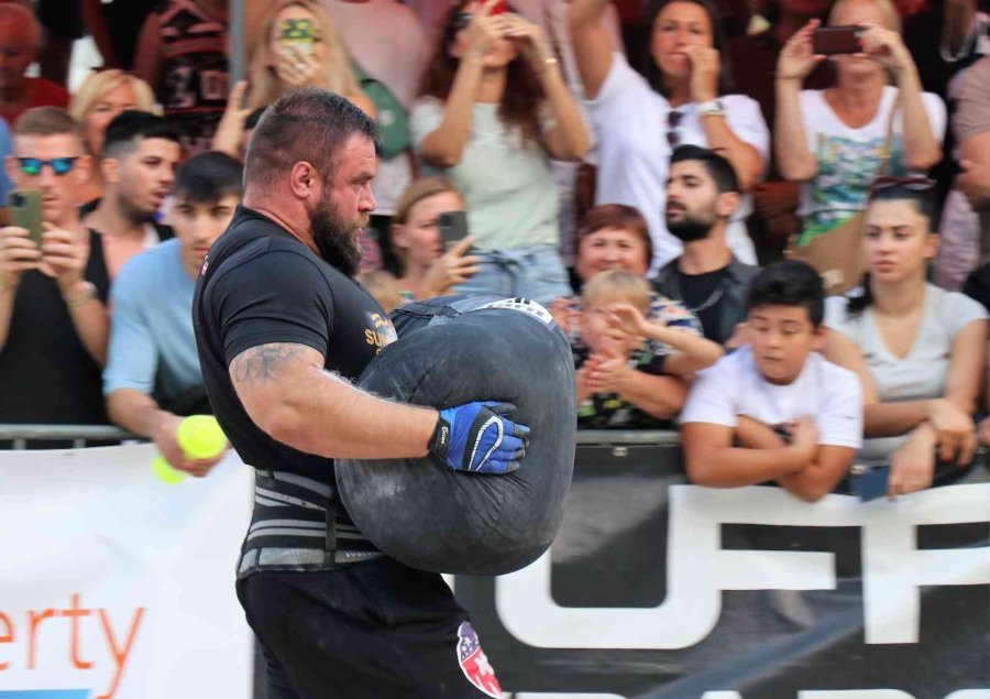 Dünyanın En Güçlü Adamı Aivars Smaukstelis Oldu