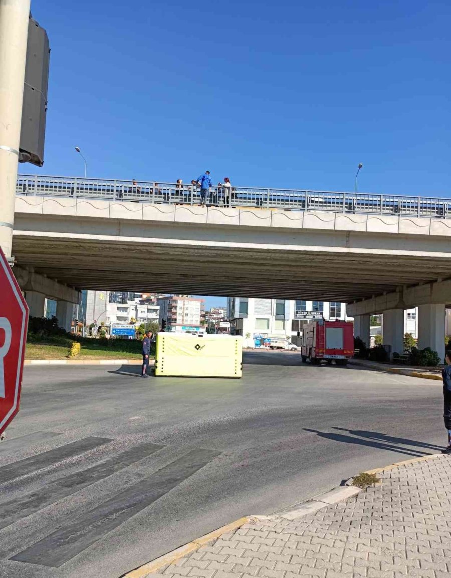 Karı-kocası Kavgası Köprüde Bitti