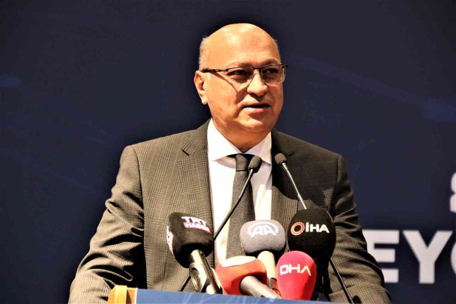 46 Ülkeden Binin Üzerinde Sporcunun Katılımı İle 2022 Avrupa Yaş Grupları Satranç Şampiyonası Başladı